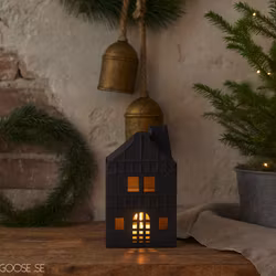 Ljuslykta hus i järn, 12,5cm, Svart