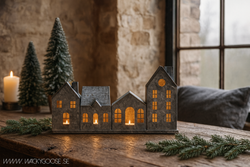 Ljuslykta hus, 37cm