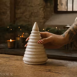 Dekorationsgran i stengods, 14cm, Elfenben