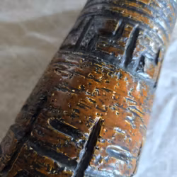 Vacker rustik vas, Brun