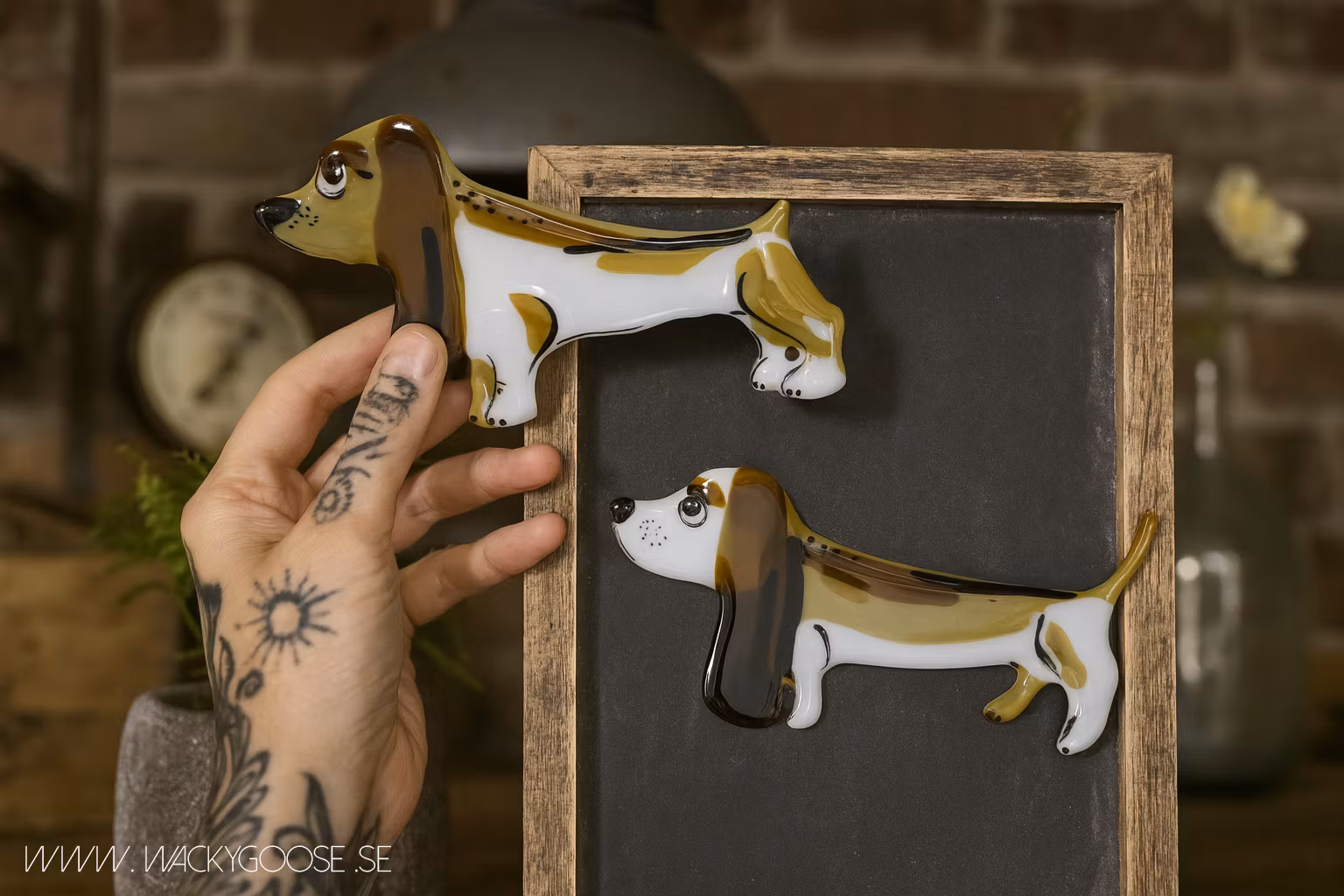 Magnet - Handgjord glasfigur, STOR HUND, Glasfusing