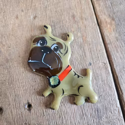 Magnet - Handgjord glasfigur, MOPS, Glasfusing