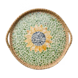 Handgjord bricka av snäckskal och rotting, Ø43cm