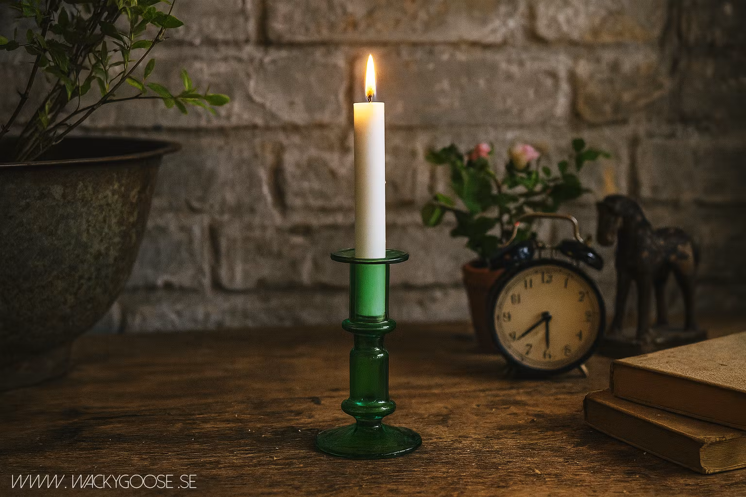Munblåst ljusstake i glas, Grön, 16cm