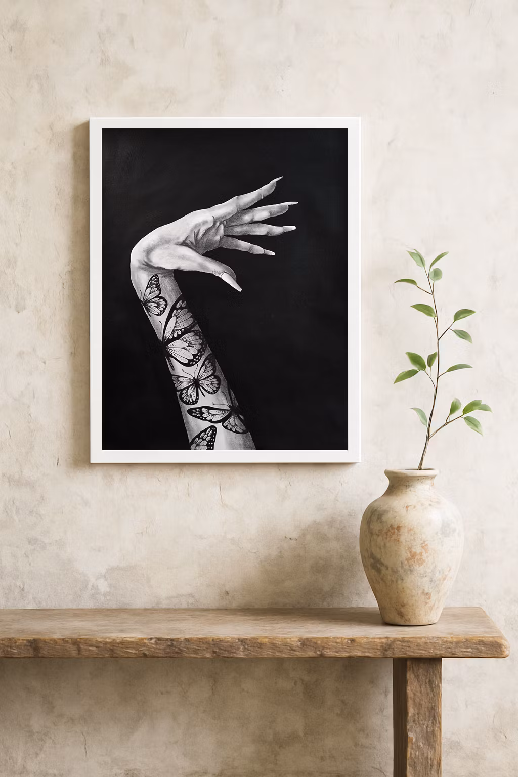 "Stay Toxic" - Svartvit tavla i Kol & Akryl med tatuerad hand