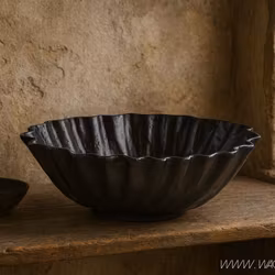 Skål i metall, Ø21cm, Mörkbrun