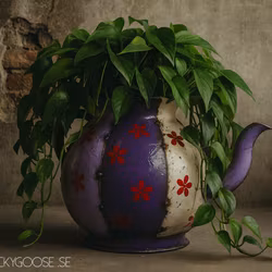 Teapot Planter short