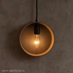 Vägg- eller fönsterlampa av gammal mjölsil, Liten