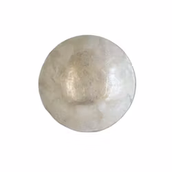 Handgjort fat av snäckskal, Vit