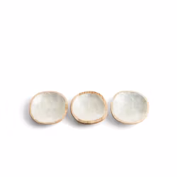 Handgjord träskål med snäckskal, Vit