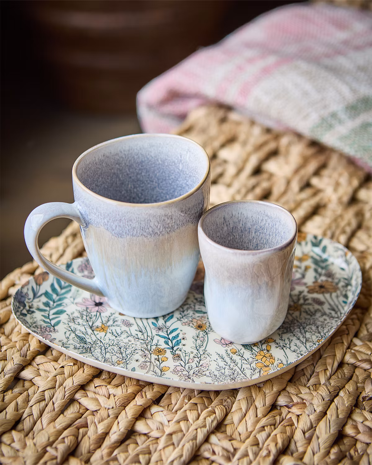 Bricka i järn, 25cm