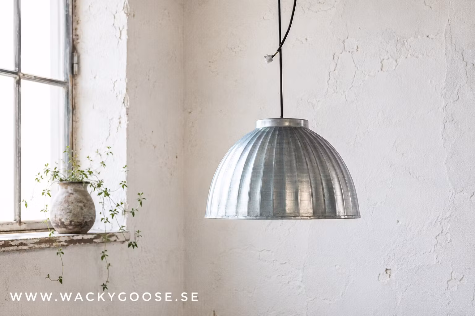 Taklampa i zink, 46cm diameter