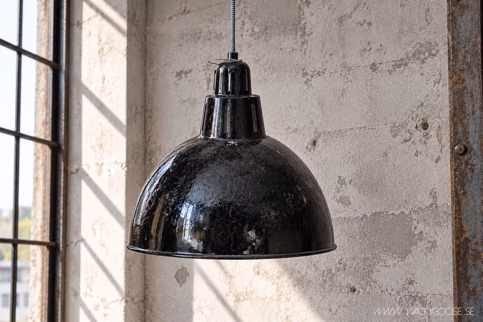 Taklampa industristil, Blank