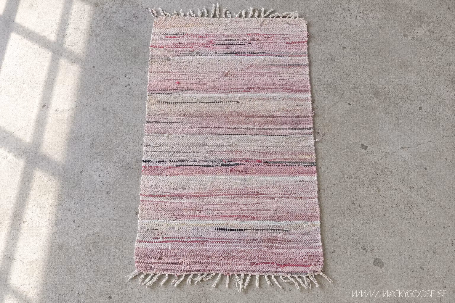Mindre trasmatta, Ljusrosa, Pastell