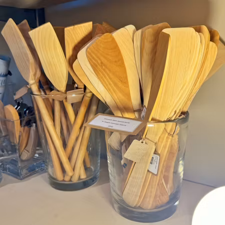 Stekspade trä