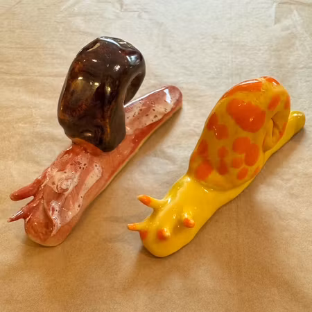 Snigel i keramik