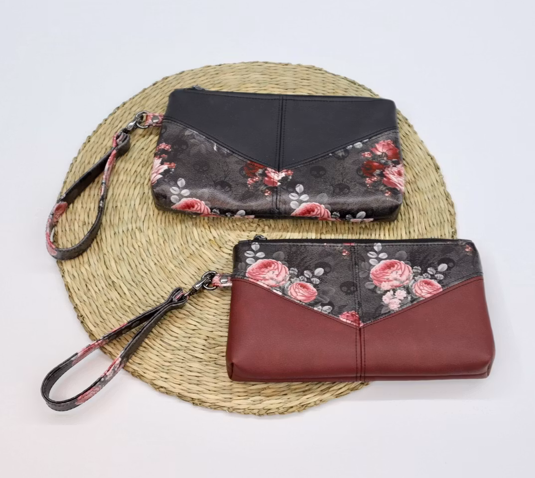 Harlequin pouch