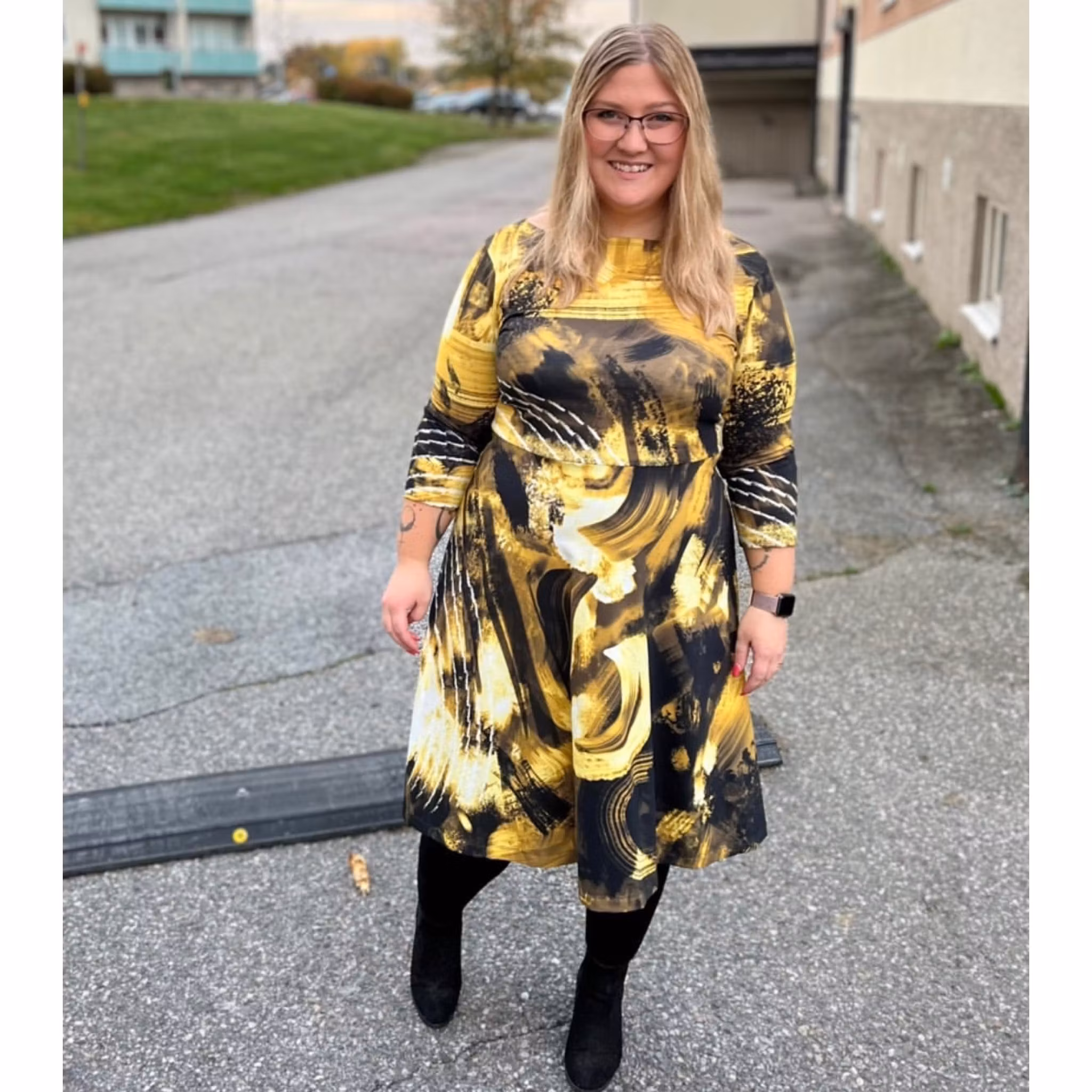 Panter warm yellow/pink Snurrklänning