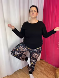 Embroidery Yogabyxa
