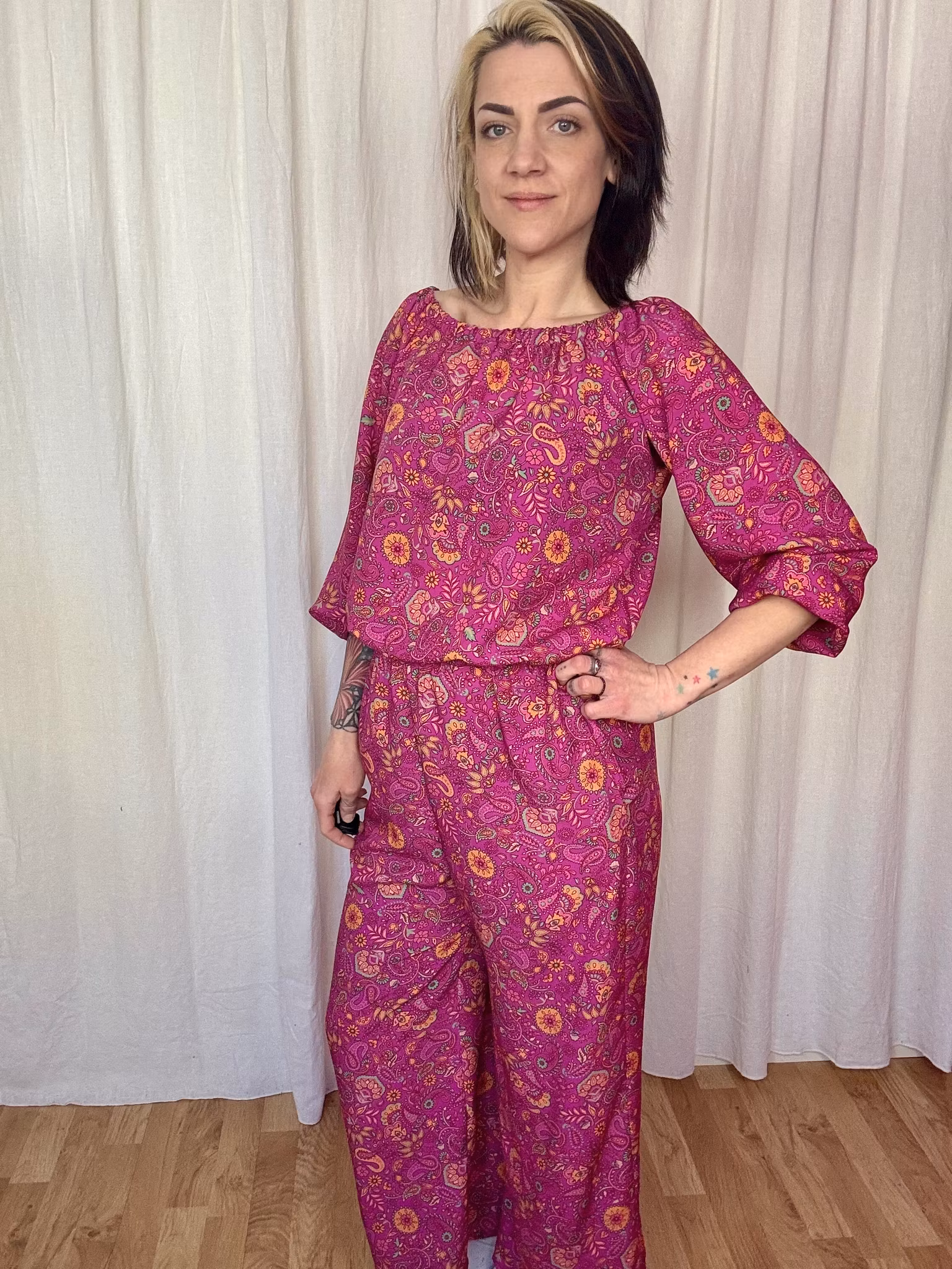 Funky leaf pink/orange All in one suit Viskos