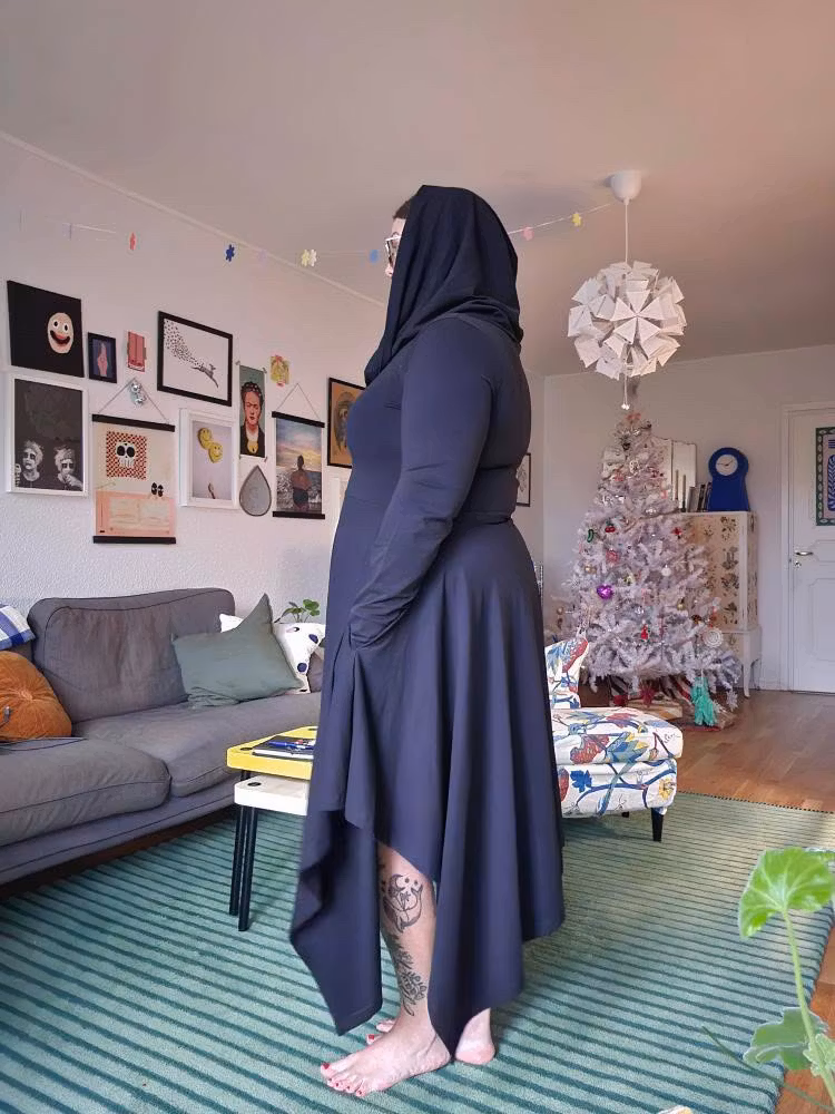 Cozy dress Peony Night - Designa din egen klänning