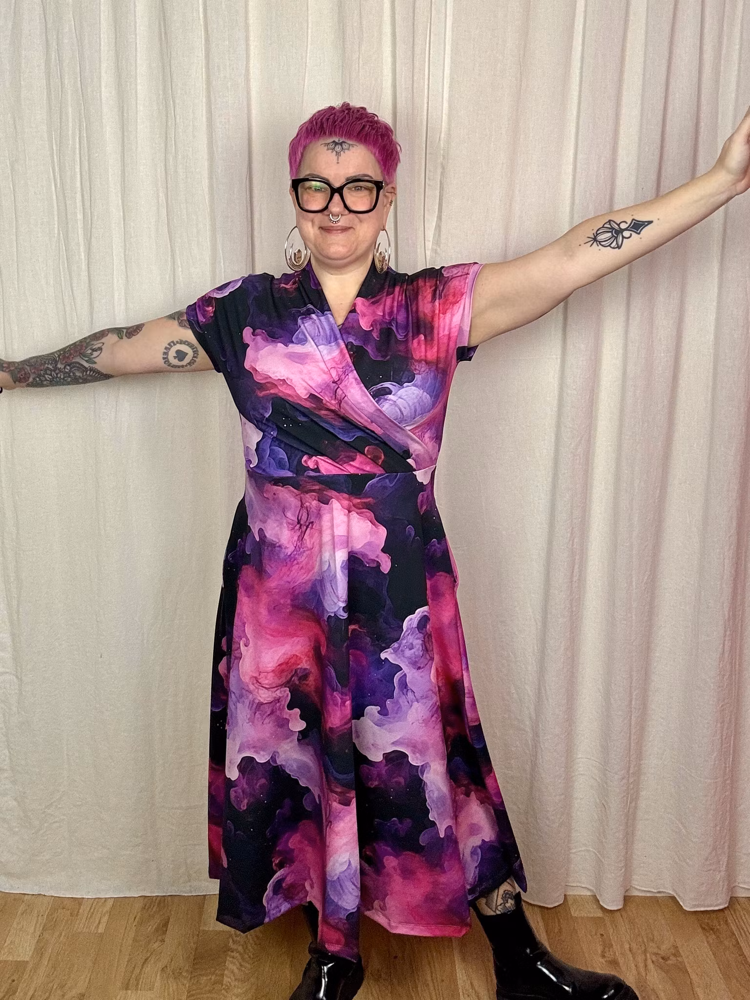 Fluid Teal Omlotten klänning