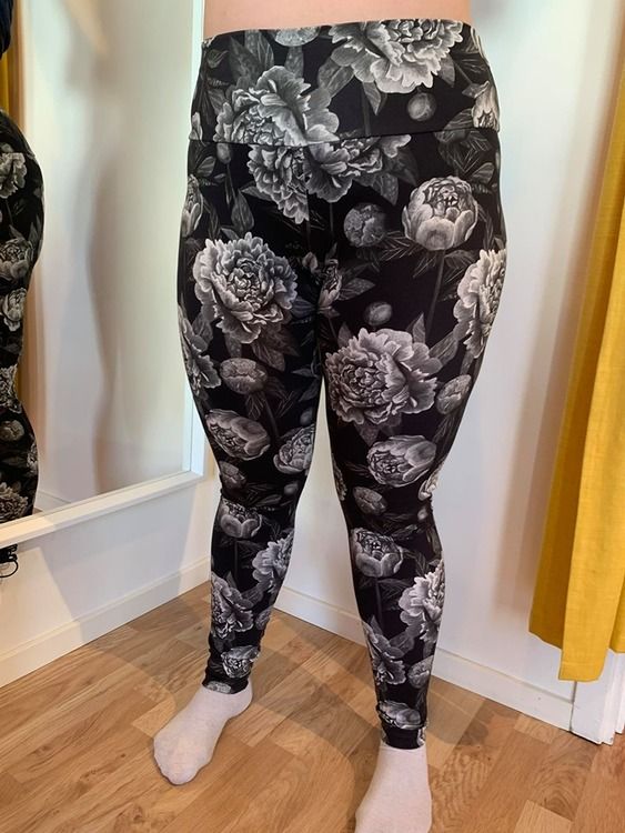 Groovy Rainbow Leggings