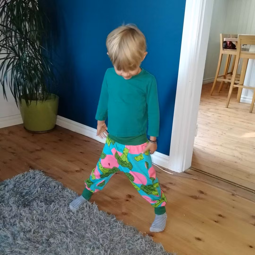 Haremsbyxa barn valfritt tyg