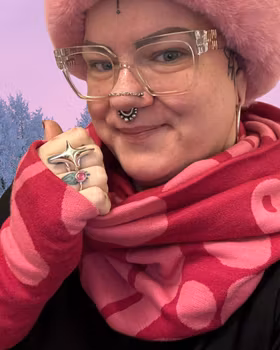 Infinity scarf 100% merinoull Berries hot pink