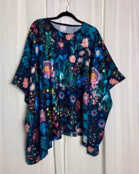 Embroidery Relaxed Top