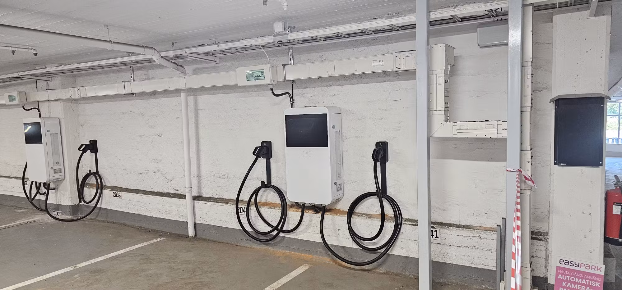 Autel MaxiCharger DC Compact 47 kW (vägg)