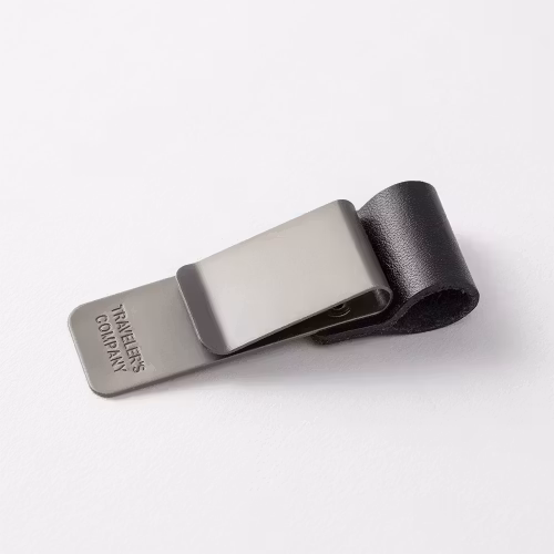 016. Penholder M Black  // Traveler's Notebook