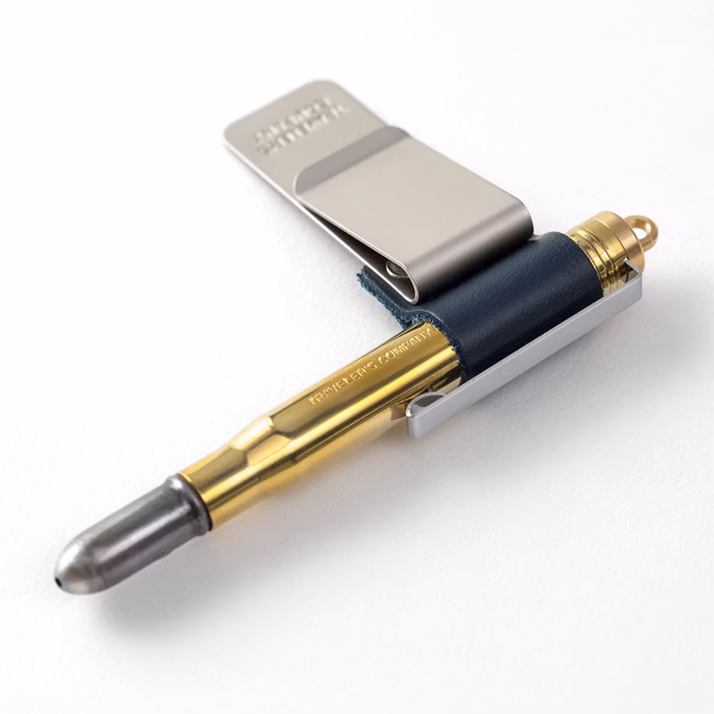 016. Penholder M Blue Traveler's Notebook