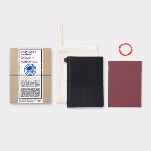 TRAVELER'S Notebook Starter Kit - (Passport Size) Black
