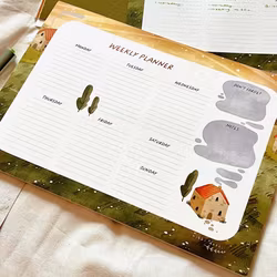 Nikki Dotti - Weekly Planner