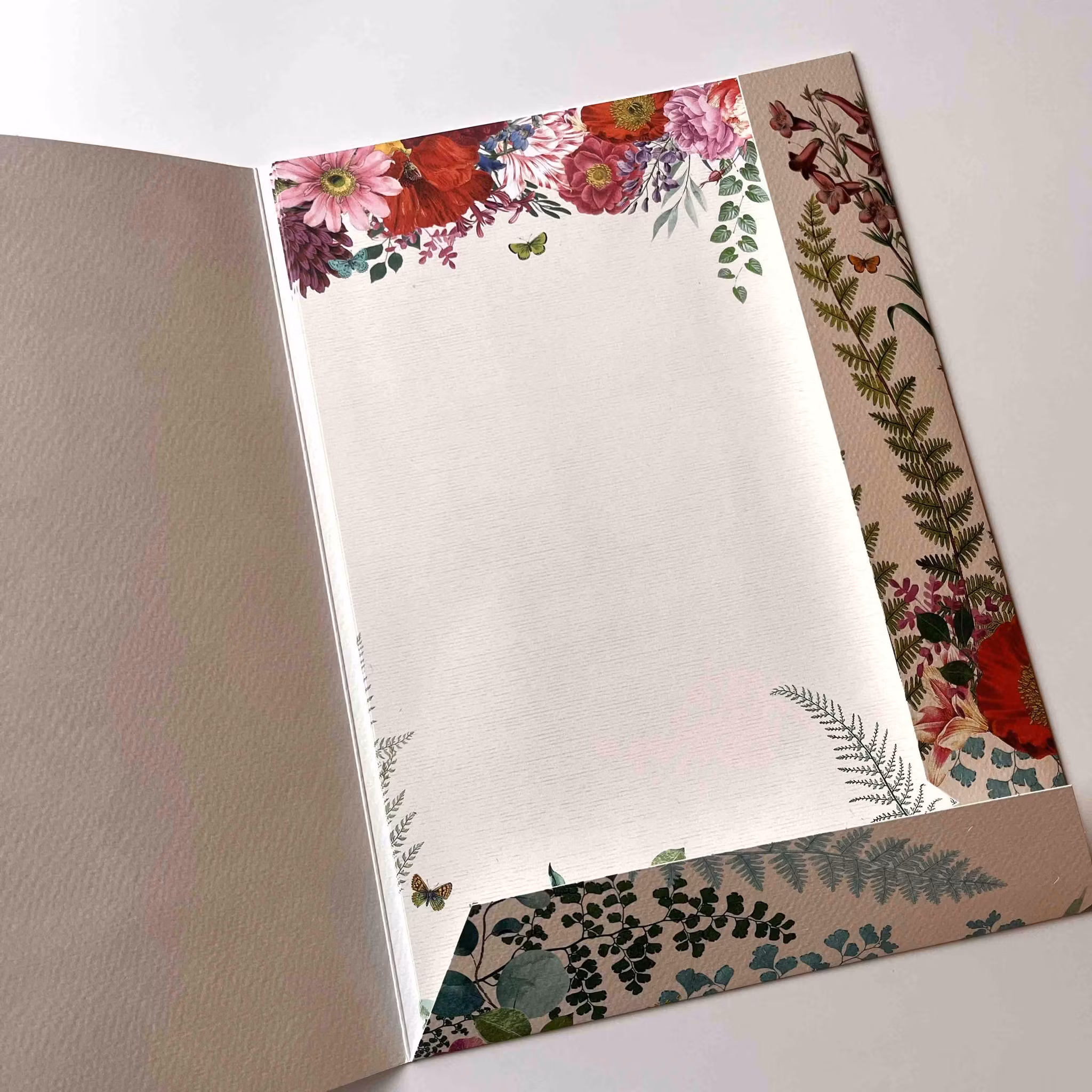 Stationery Set Quire - Red Flowers A4