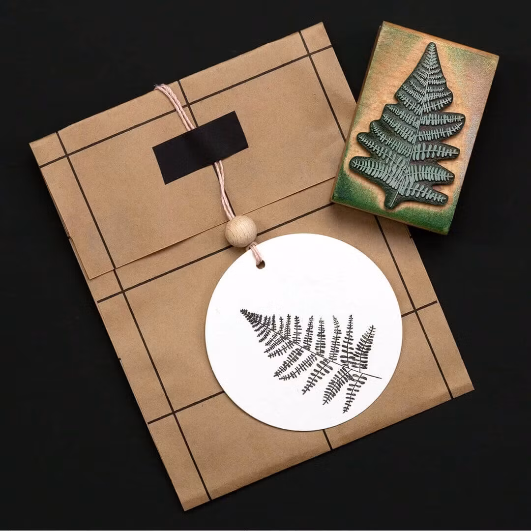 Stamp Perlenfischer - Fern leaf