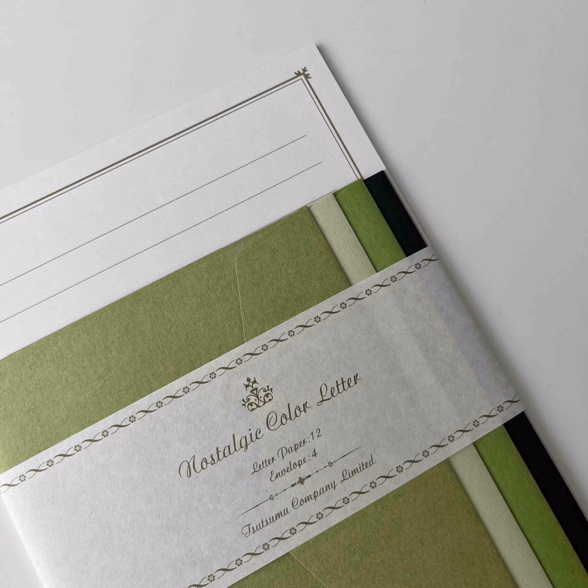 Brevpapper Tsutsumu Company - Nostalgic Color Green