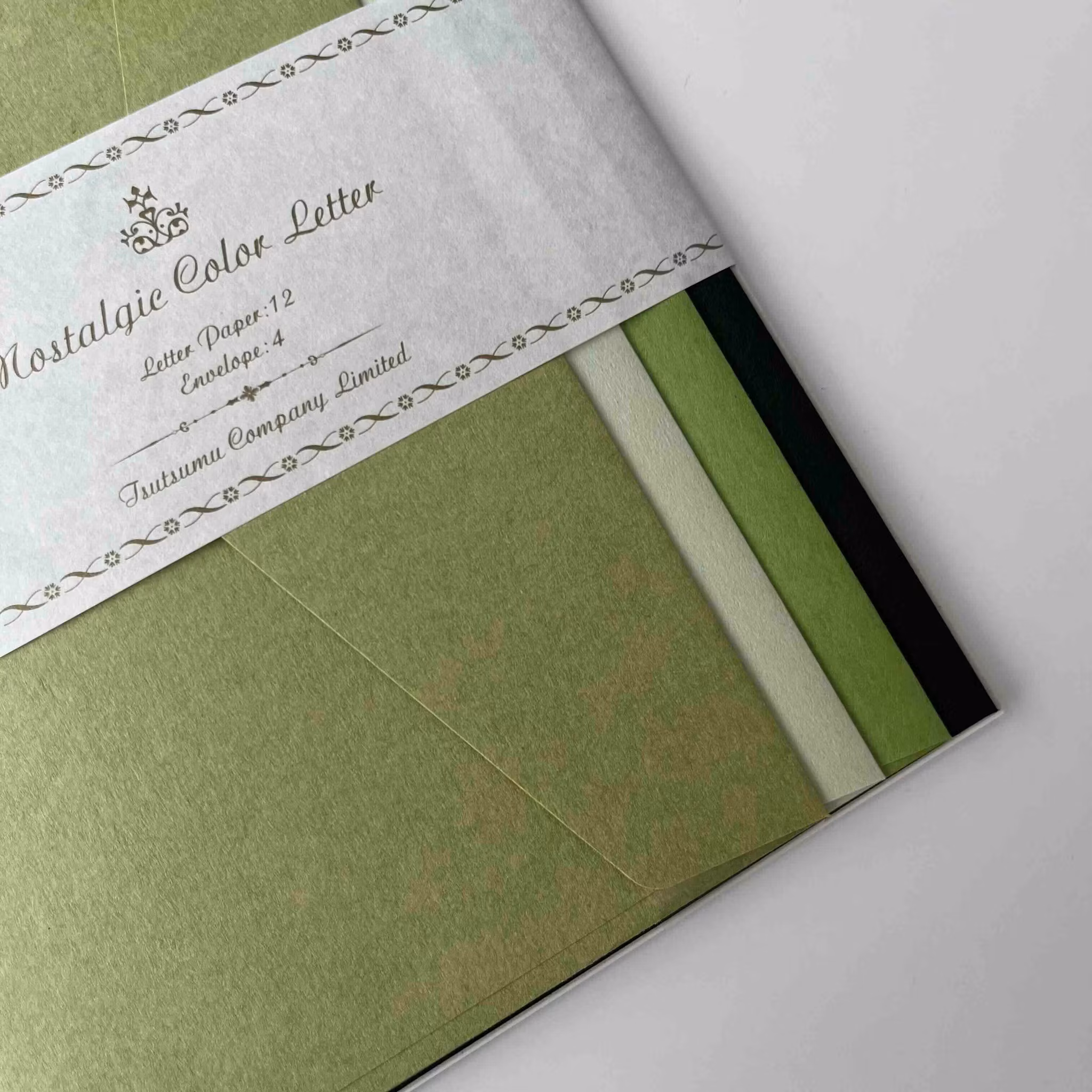 Brevpapper Tsutsumu Company - Nostalgic Color Green