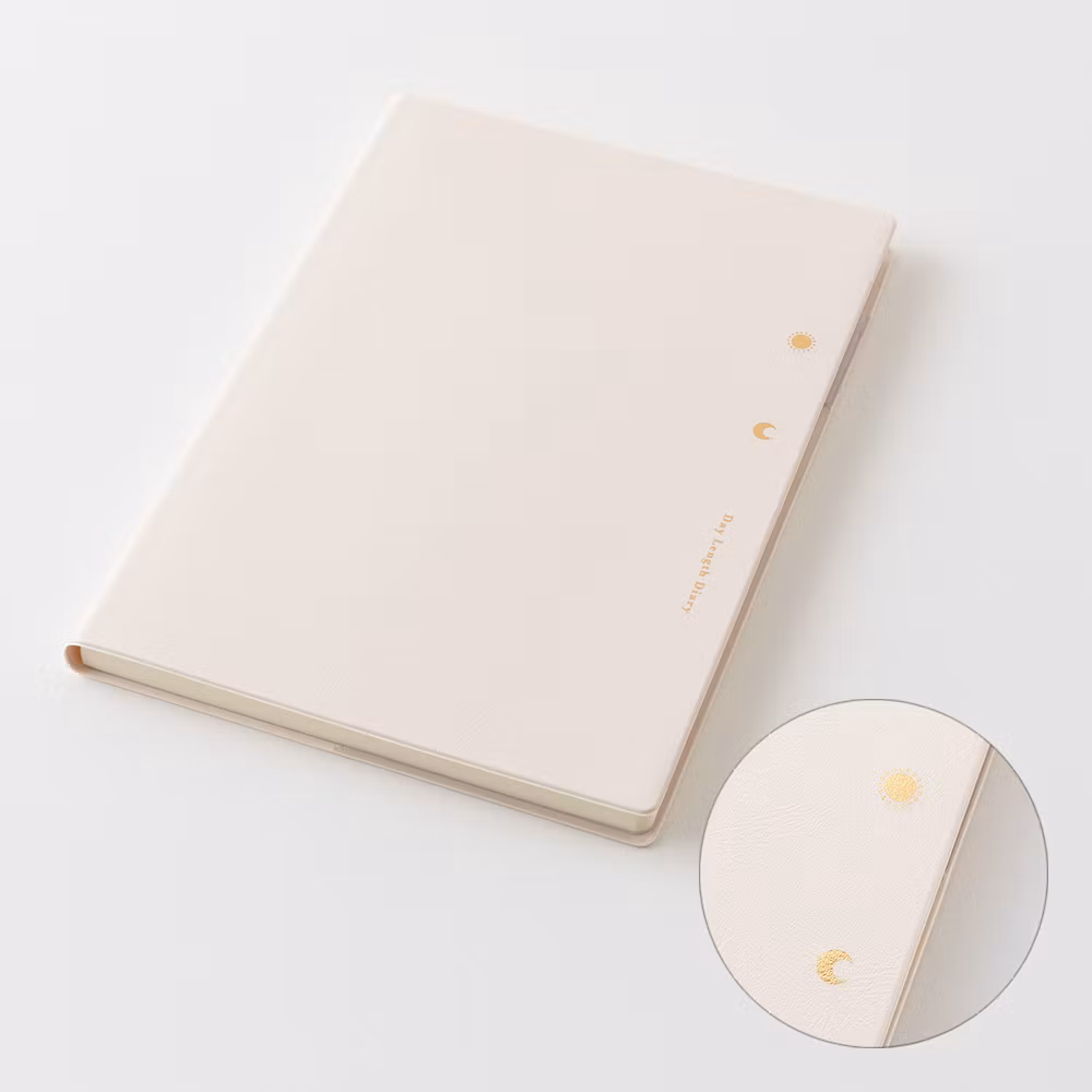 Midori 2027 Gradation Diary Day Length B6 Ivory