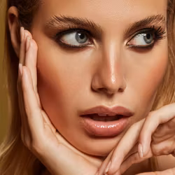 MIA MAKEUP - SUMMER SKIN BRONZER