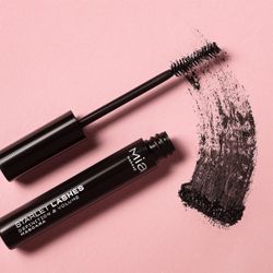 MIA MAKEUP - MASCARA STARLET LASHES