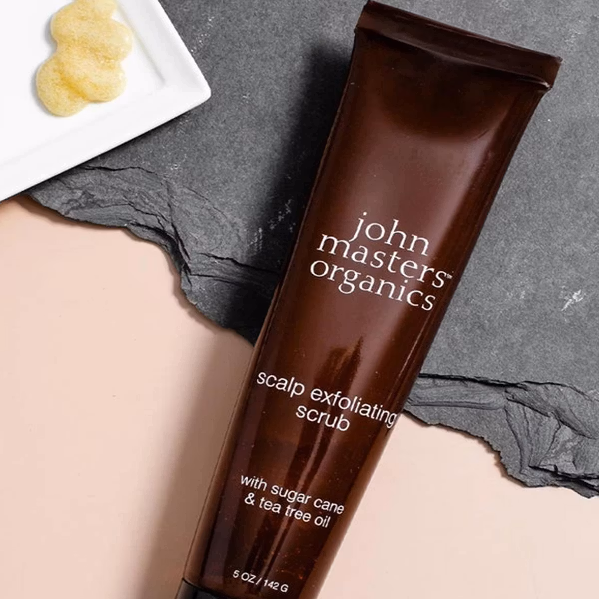 JOHN MASTERS ORGANICS SUGAR CANE & TEA TREE OIL SCALP SCRUB 142G