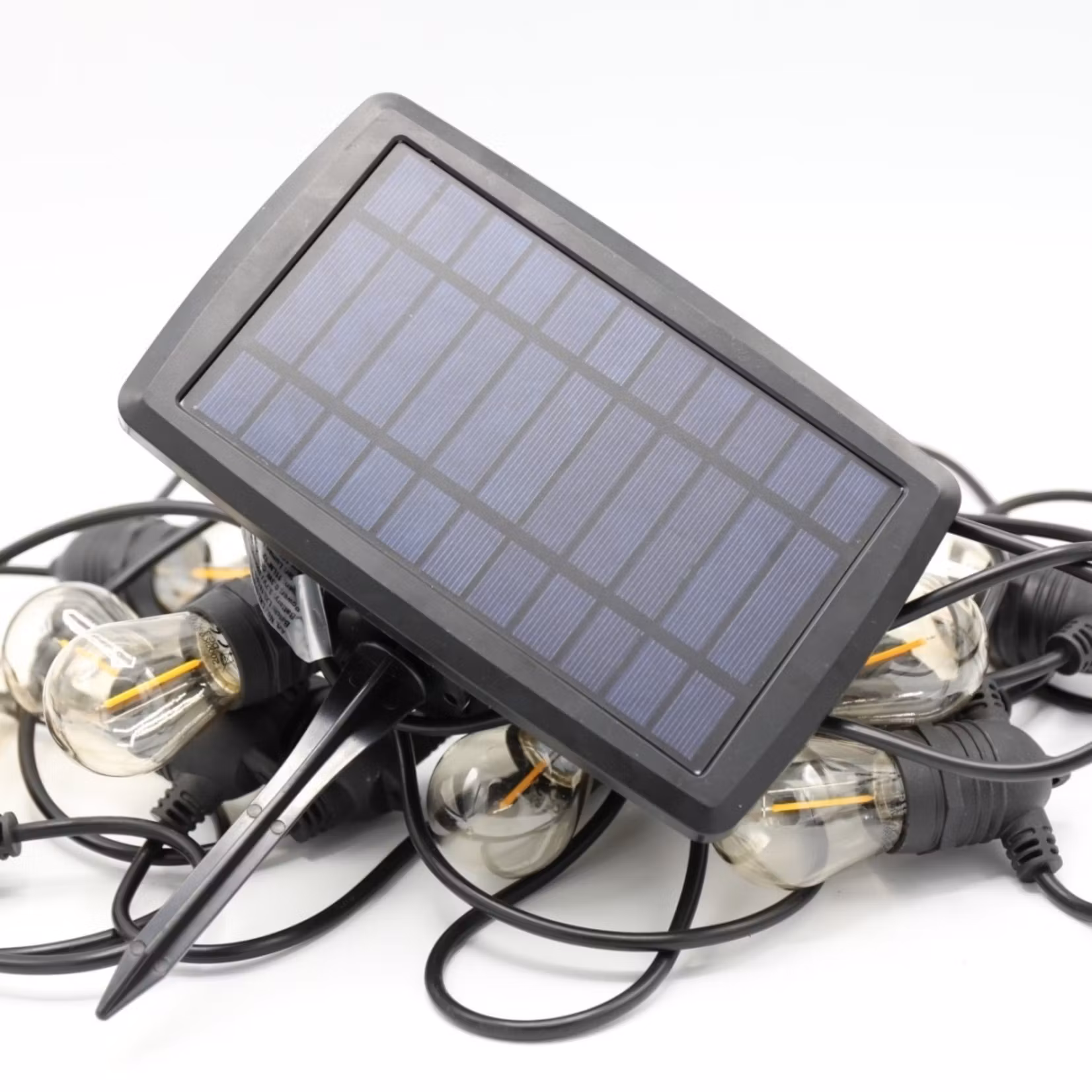 Zonne-energie Lichtslinger voor buiten - 20 meter met 20 verwisselbare gloeilampen van 6 watt