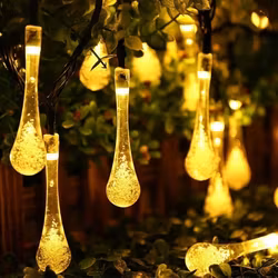 Guirlande lumineuse solaire avec ampoules en forme de gouttes - 12 mètres 100 ampoules – Drippy