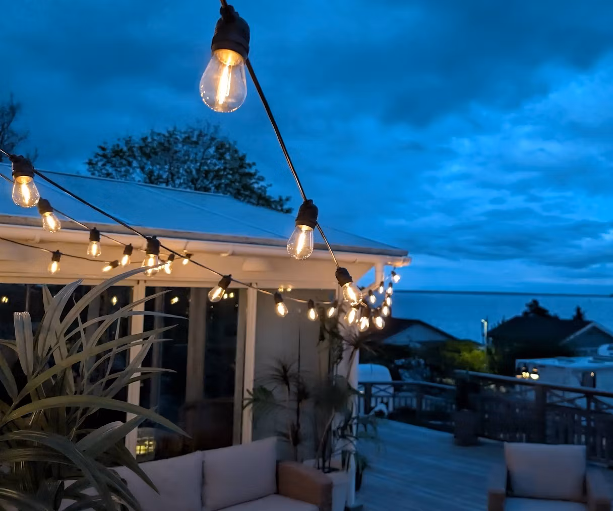 LY Sweden Premium Guirlande Solaire - 20 à 50 mètres avec lampes solaires remplaçables - variateur intégré et télécommande