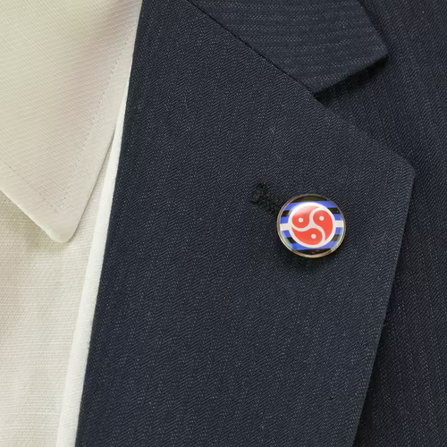 Pin rund BDSM