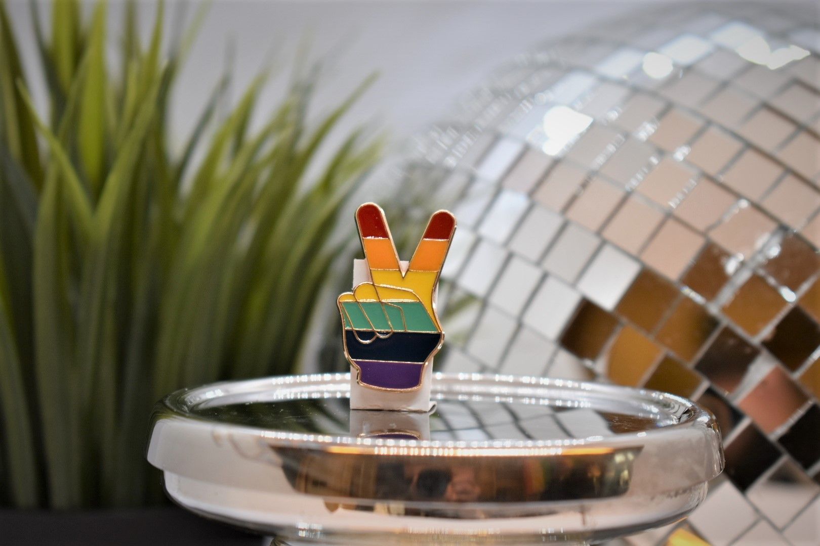 Pin Peacetecken PRIDE