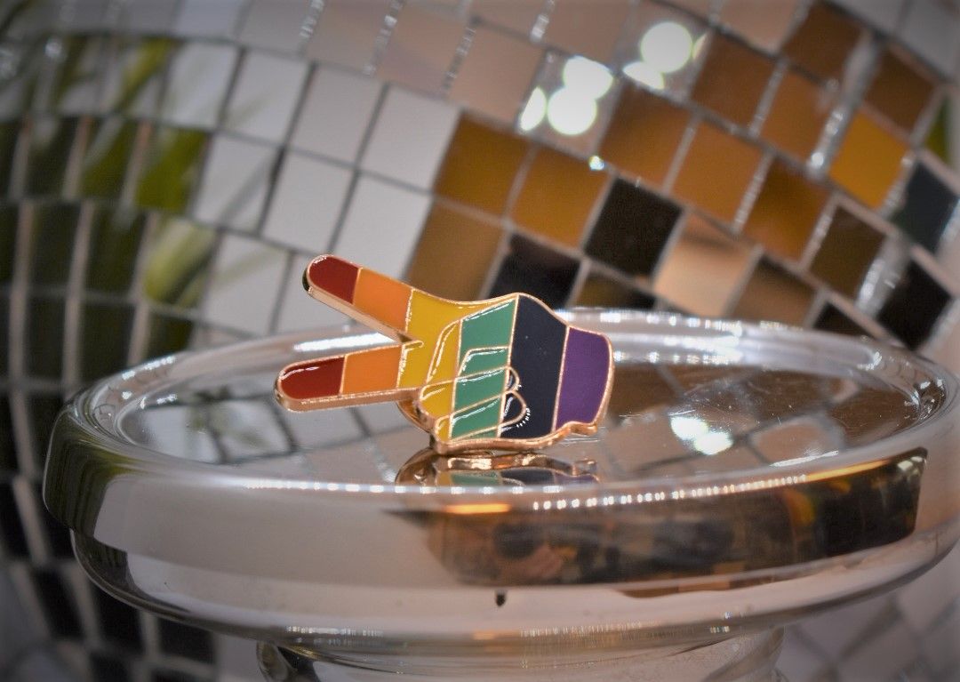 Pin Peacetecken PRIDE