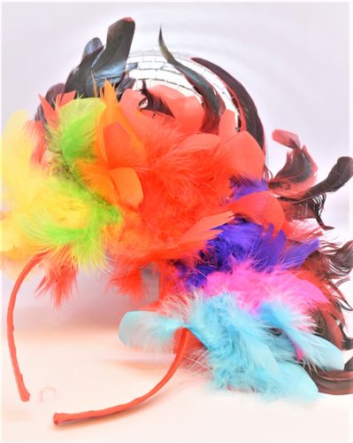 Diadem med fjädrar PRIDE